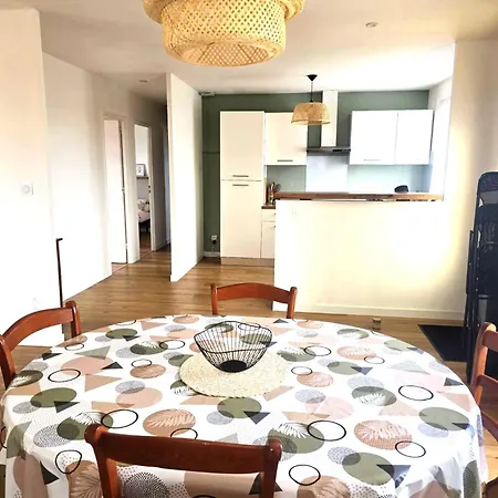 Apartamento Le Balcon De Cournon, Piscine, Jardin, Clim A 15 Min De Plages